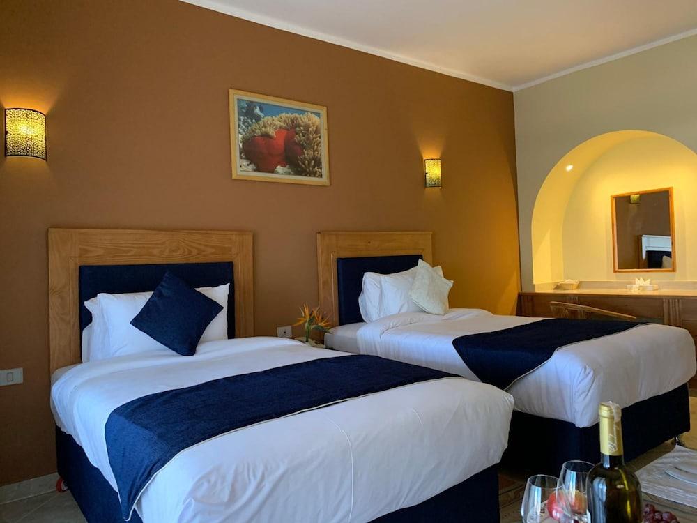 Tropitel Dahab Oasis Hotel Luaran gambar